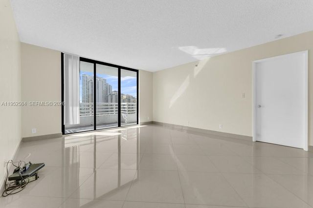 3300 NE 192nd St 1414, Aventura, FL 33180