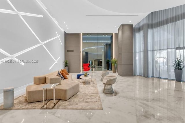 3300 NE 192nd St 1414, Aventura, FL 33180