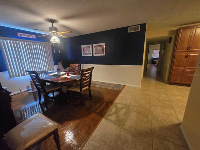 6400 46TH AVENUE N 301, Kenneth City, FL 33709