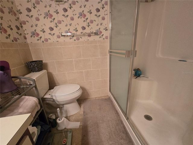 6400 46TH AVENUE N 301, Kenneth City, FL 33709