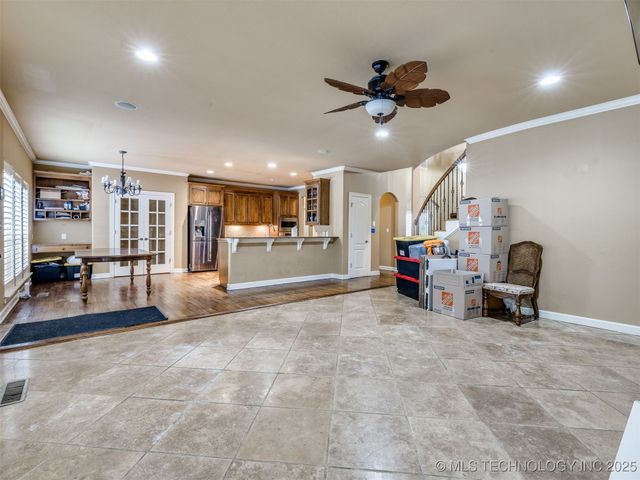 8711 E 101st East Place, Bixby, OK 74133