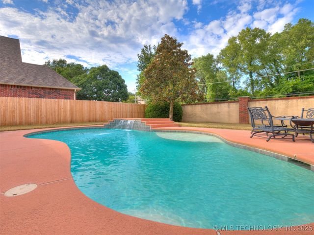 8711 E 101st East Place, Bixby, OK 74133