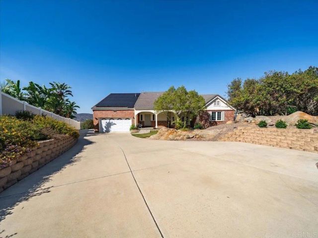 23786 Moonglow Court, Ramona, CA 92065