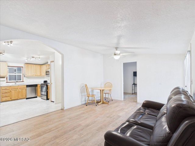 17565 W Marana Road, Marana, AZ 85653