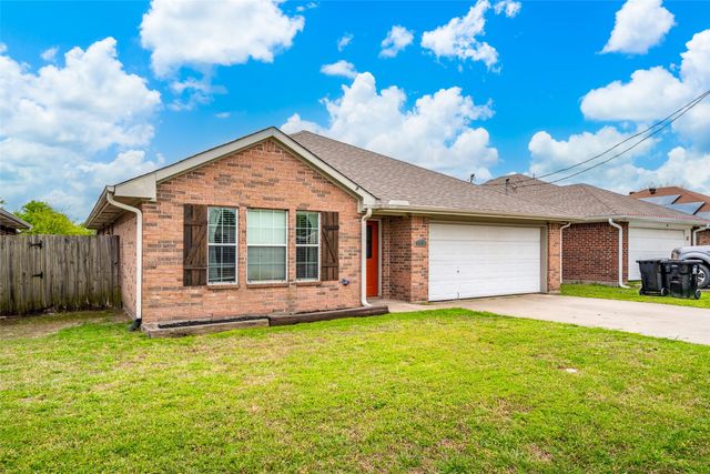 112 W Cedar Street, Lone Oak, TX 75453
