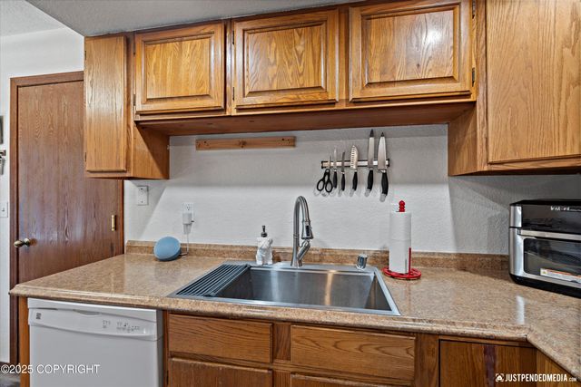 18727 First Street, Eagle River, AK 99577