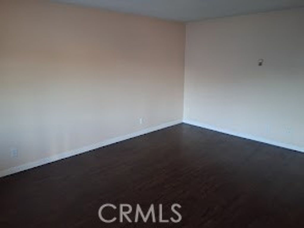1040 Cedar Avenue 8, Long Beach, CA 90813