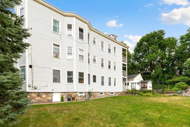 35 Heron St 1, Boston, MA 02132