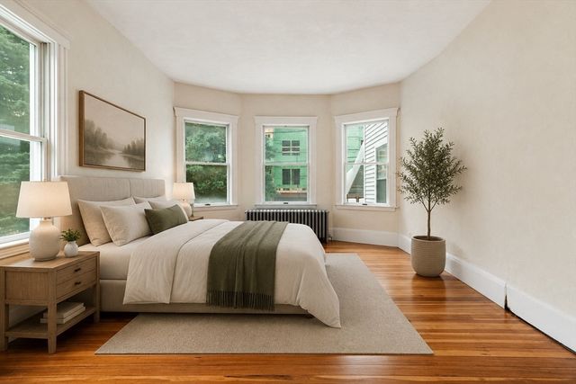 35 Heron St 1, Boston, MA 02132