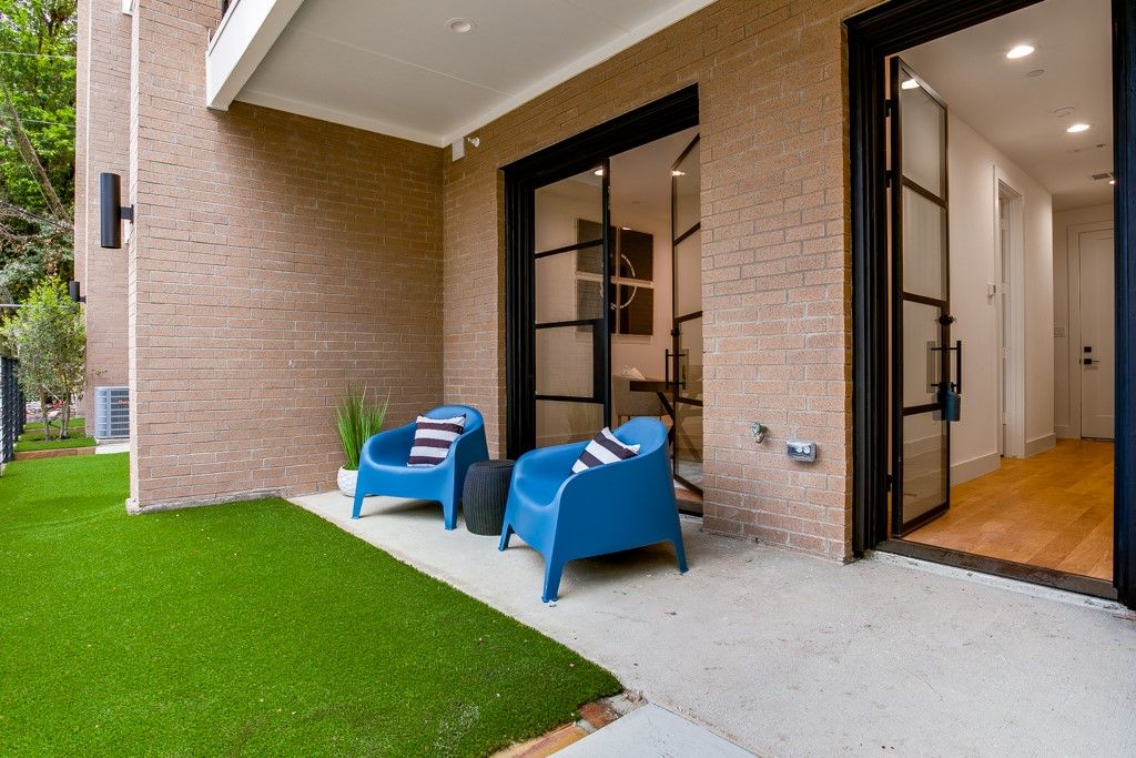 805 Pavillon Street 108, Dallas, TX 75204