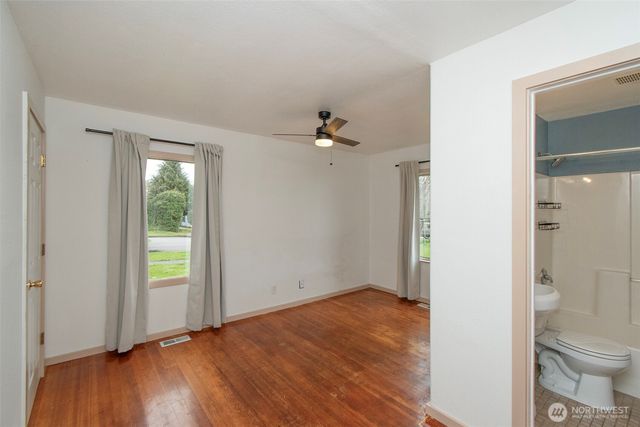 1117 E 4th Street, Port Angeles, WA 98362