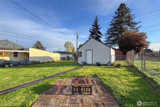 1117 E 4th Street, Port Angeles, WA 98362