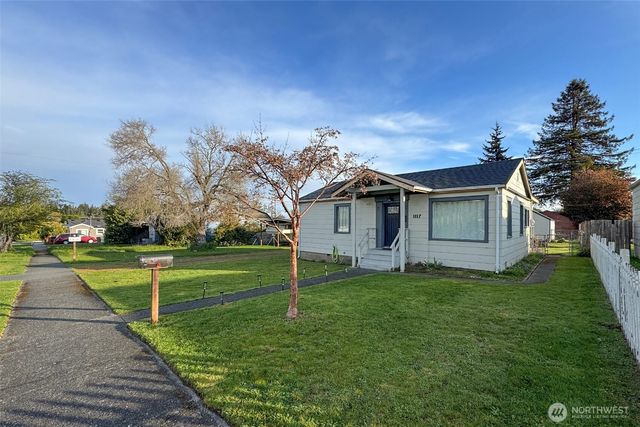 1117 E 4th Street, Port Angeles, WA 98362