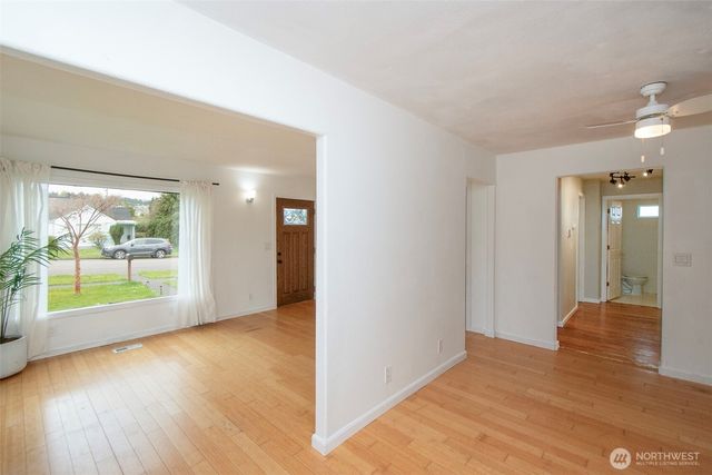 1117 E 4th Street, Port Angeles, WA 98362