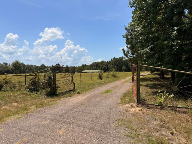 5767 Fm 2339, Murchison, TX 75778