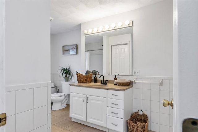 66 Plummer Ave 3, Winthrop, MA 02152