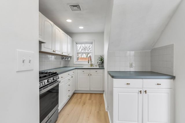 66 Plummer Ave 3, Winthrop, MA 02152