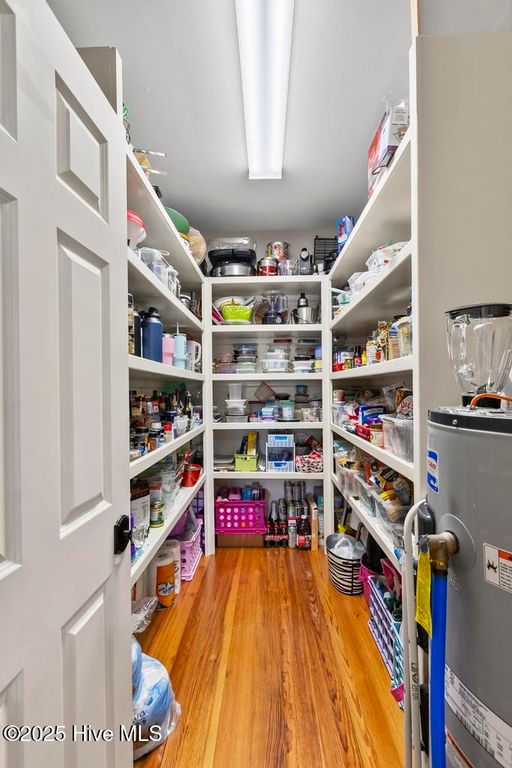 Image 25 of property listing at 209 Bayside Drive, Cape Carteret, NC 28584