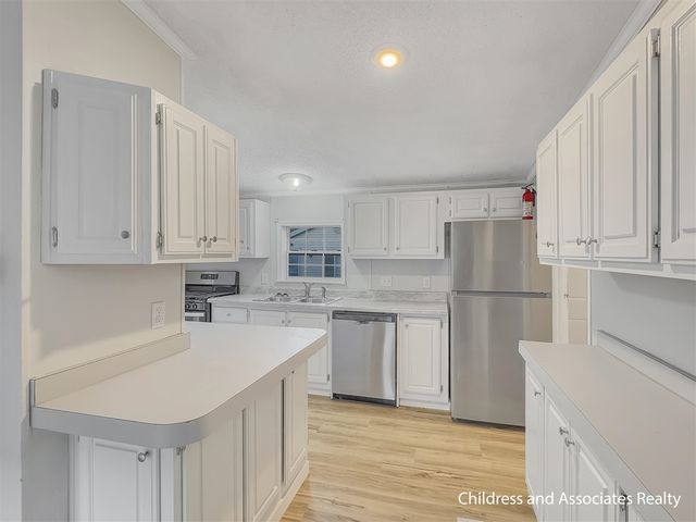 1491 Red Oak Lane, Belmont, MI 49306