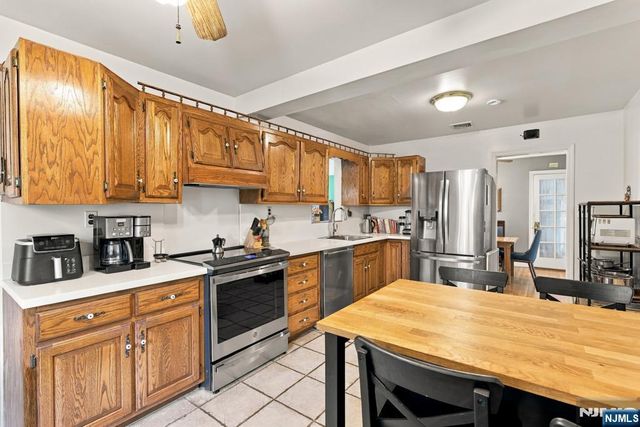 32 Stanley Avenue, Nutley, NJ 07110