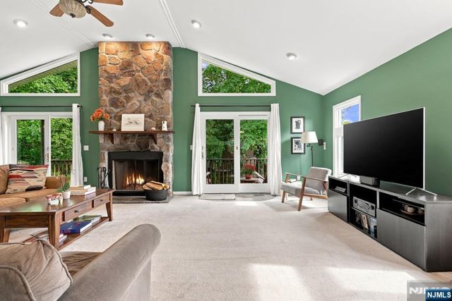 32 Stanley Avenue, Nutley, NJ 07110