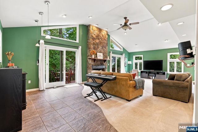 32 Stanley Avenue, Nutley, NJ 07110