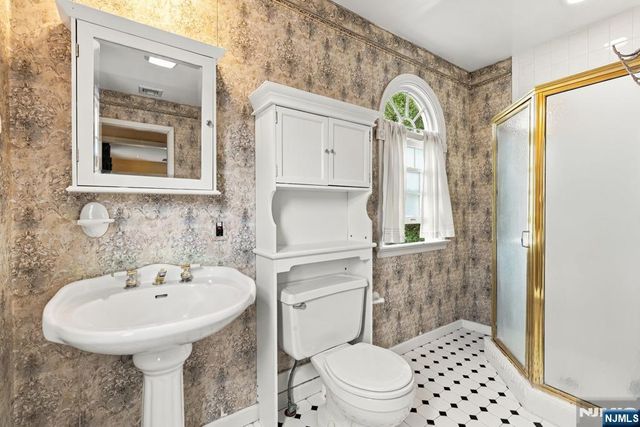 32 Stanley Avenue, Nutley, NJ 07110