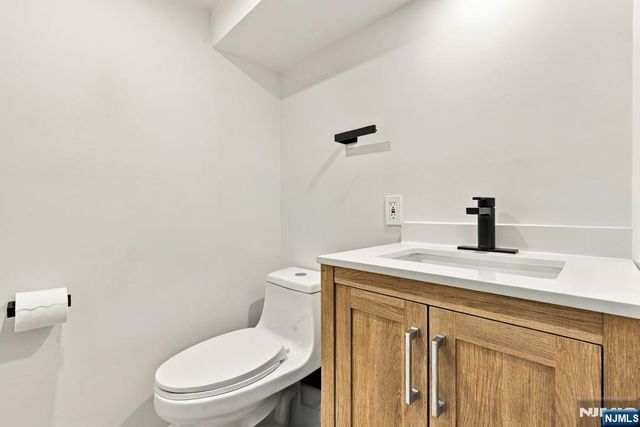 32 Stanley Avenue, Nutley, NJ 07110