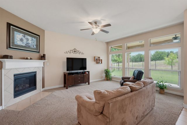 626 Allister Court, Roanoke, TX 76262