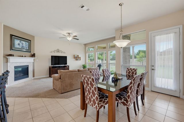 626 Allister Court, Roanoke, TX 76262