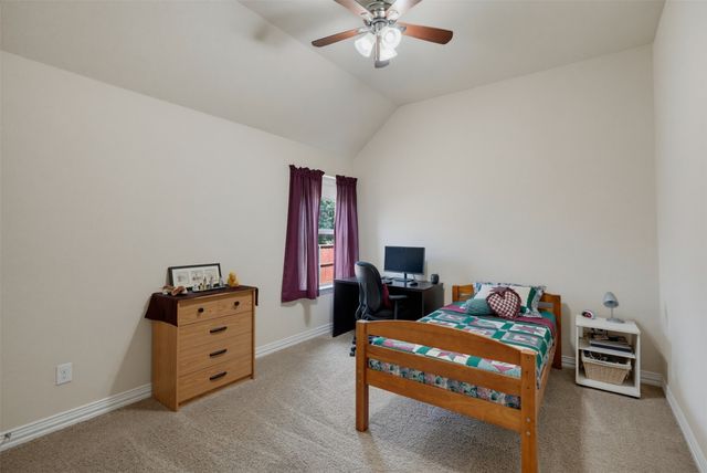 626 Allister Court, Roanoke, TX 76262