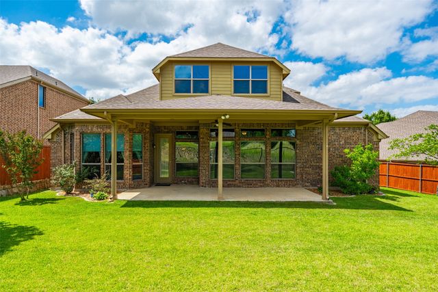 626 Allister Court, Roanoke, TX 76262