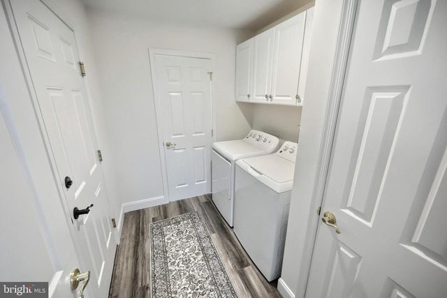 604 BARTLETT DR, Dallastown, PA 17313