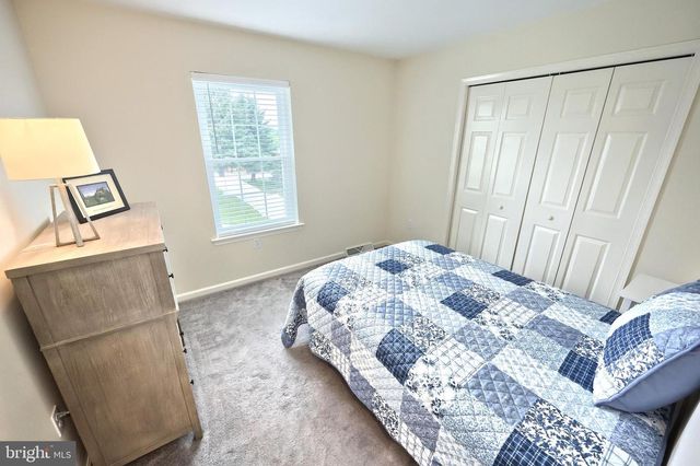 604 BARTLETT DR, Dallastown, PA 17313