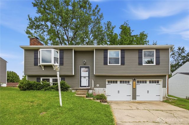 5490 S Gander Road, Dayton, OH 45424