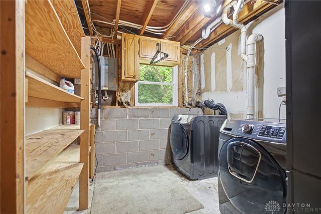 5490 S Gander Road, Dayton, OH 45424