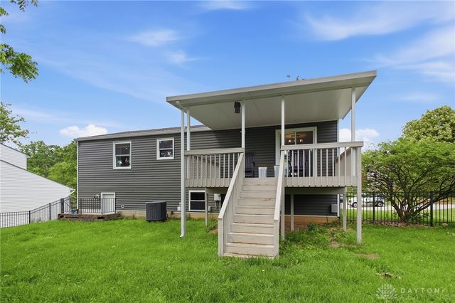 5490 S Gander Road, Dayton, OH 45424