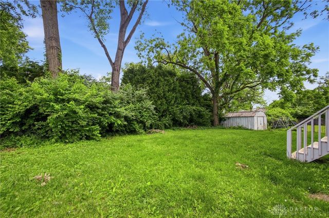 5490 S Gander Road, Dayton, OH 45424