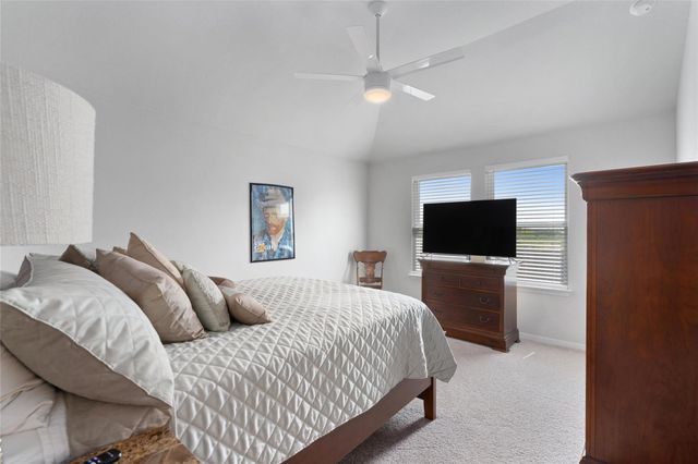 208 Blue Agate CT, Jarrell, TX 76537