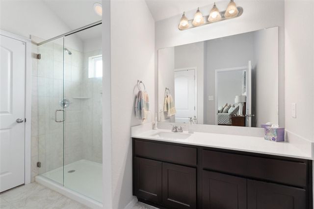 208 Blue Agate CT, Jarrell, TX 76537