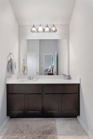 208 Blue Agate CT, Jarrell, TX 76537