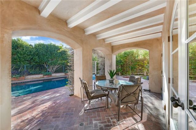 16351 Spartan Circle, Huntington Beach, CA 92649