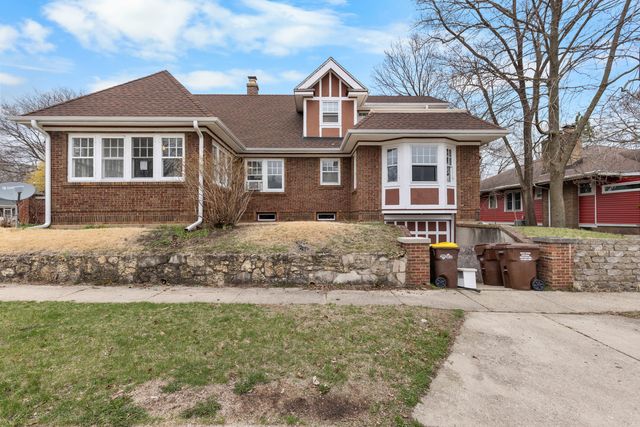 1403 Post Avenue, Rockford, IL 61103