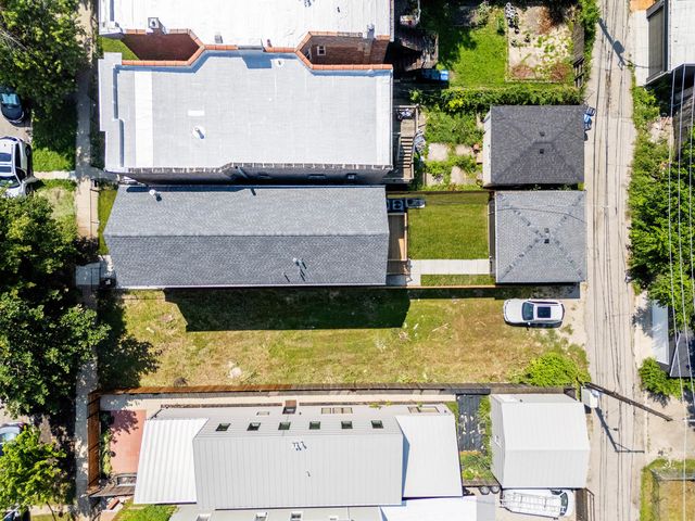 2832 W WILCOX Street, Chicago, IL 60612