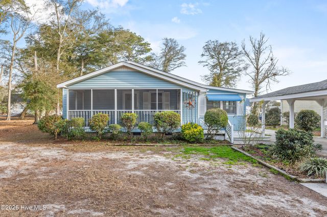 410 Water Oak Wynd SW, Sunset Beach, NC 28468