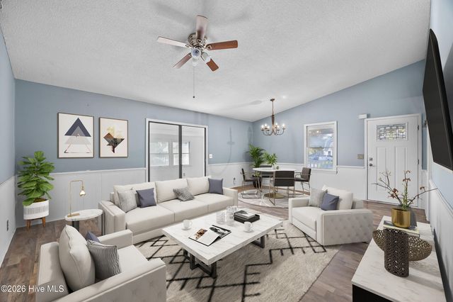 410 Water Oak Wynd SW, Sunset Beach, NC 28468