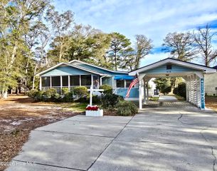 410 Water Oak Wynd SW, Sunset Beach, NC 28468