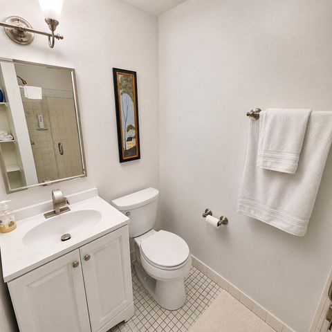 1243 NE 12th Avenue A-b, Fort Lauderdale, FL 33304