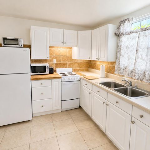 1243 NE 12th Avenue A-b, Fort Lauderdale, FL 33304