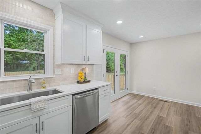 212 Kiowa Court SE, Acworth, GA 30102